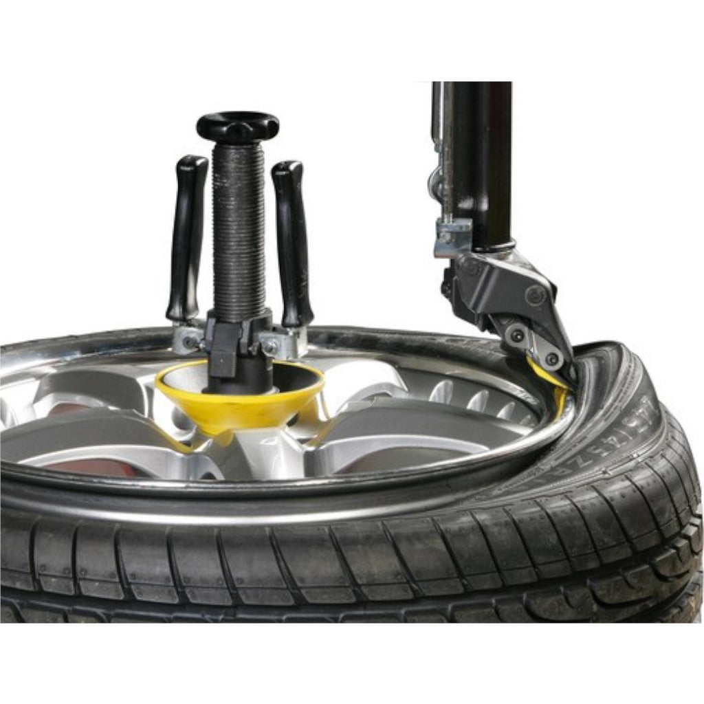 Standard bottom bead demounting procedure with mount/demount head
Rapid bottom bead demounting procedure with bead breaker disc (particularly useful with stiff sidewalls)