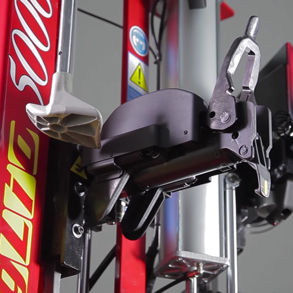 Corghi | Artigilo 5000 Touchless Electric Tire Changer with BPT Helper Assist Arm (AM5000)