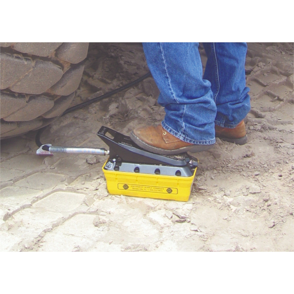 ESCO 10500 3.5 Quart Turbo II Air Hydraulic Pump