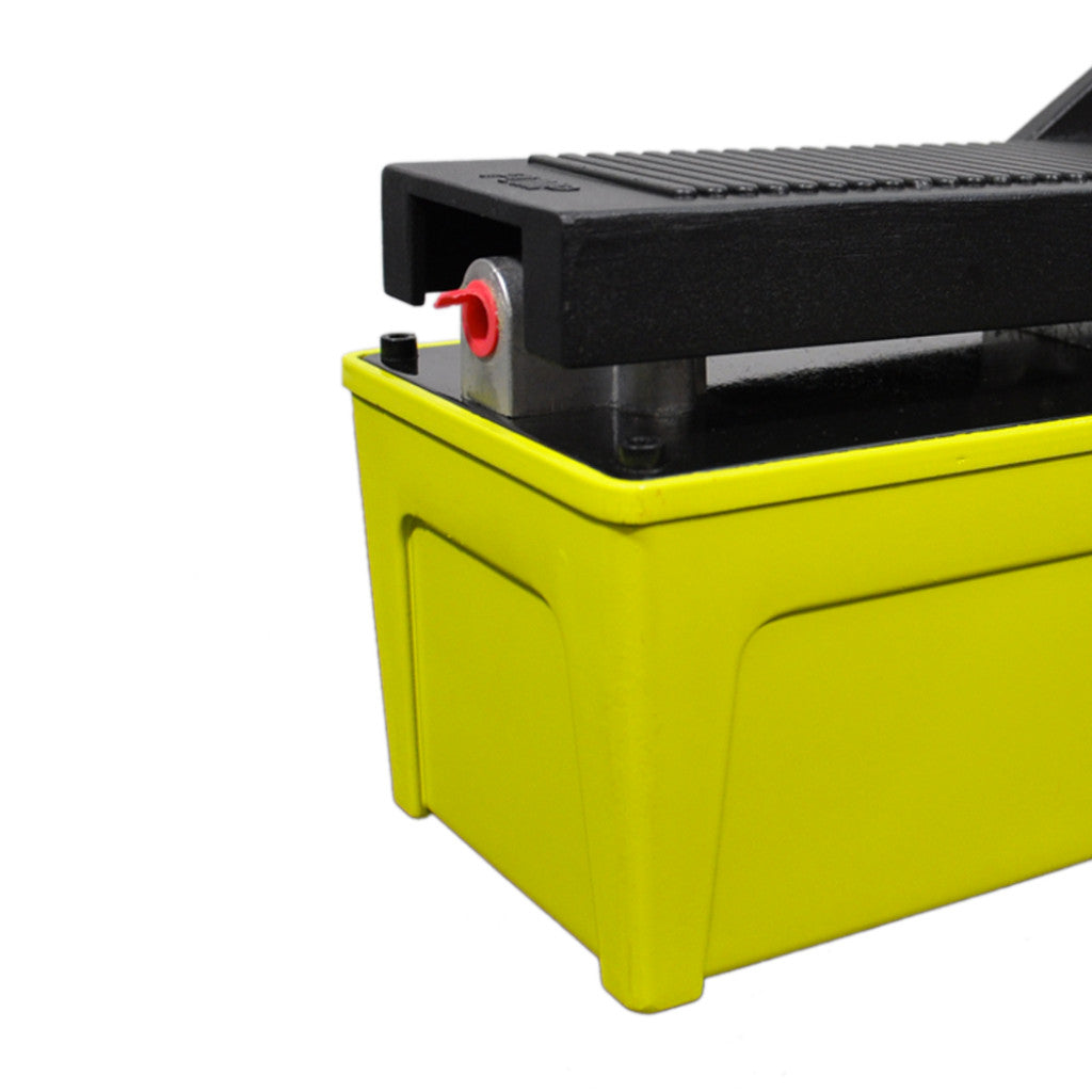 ESCO | Yellow Jackit 1/2 Gallon Air Hydraulic Pump (10876)