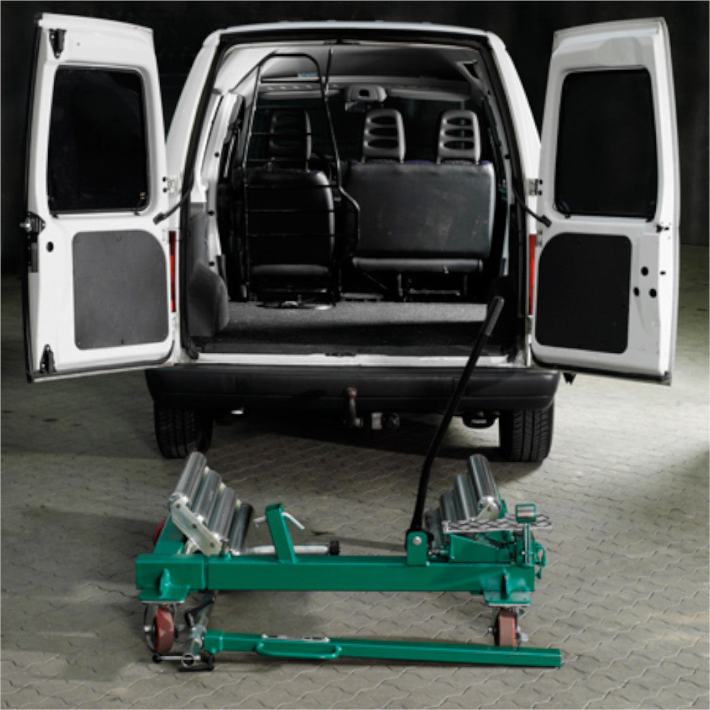 ESCO | Compac Agricultural and Earthmover Wheel Dolly (90538)