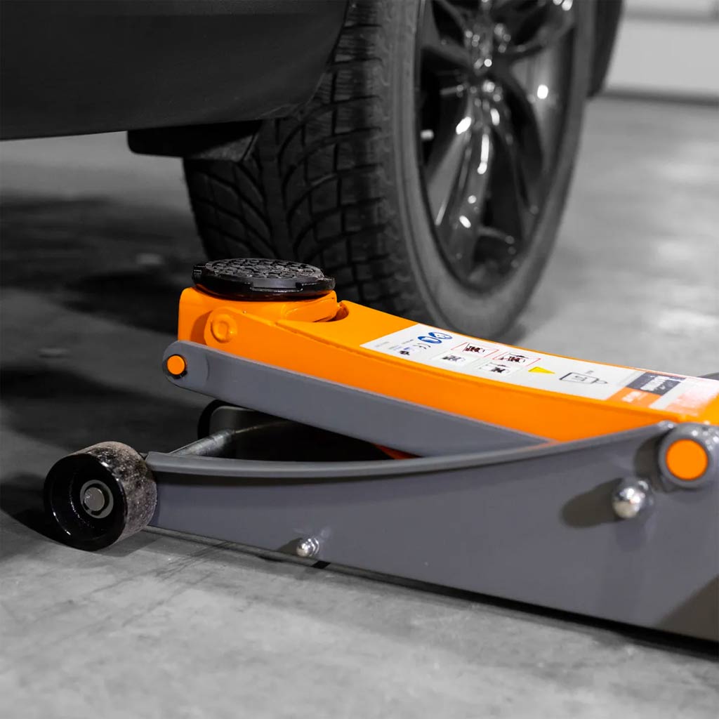 Martins | Low Profile 3-Ton Floor Jack (MFJ-3T)