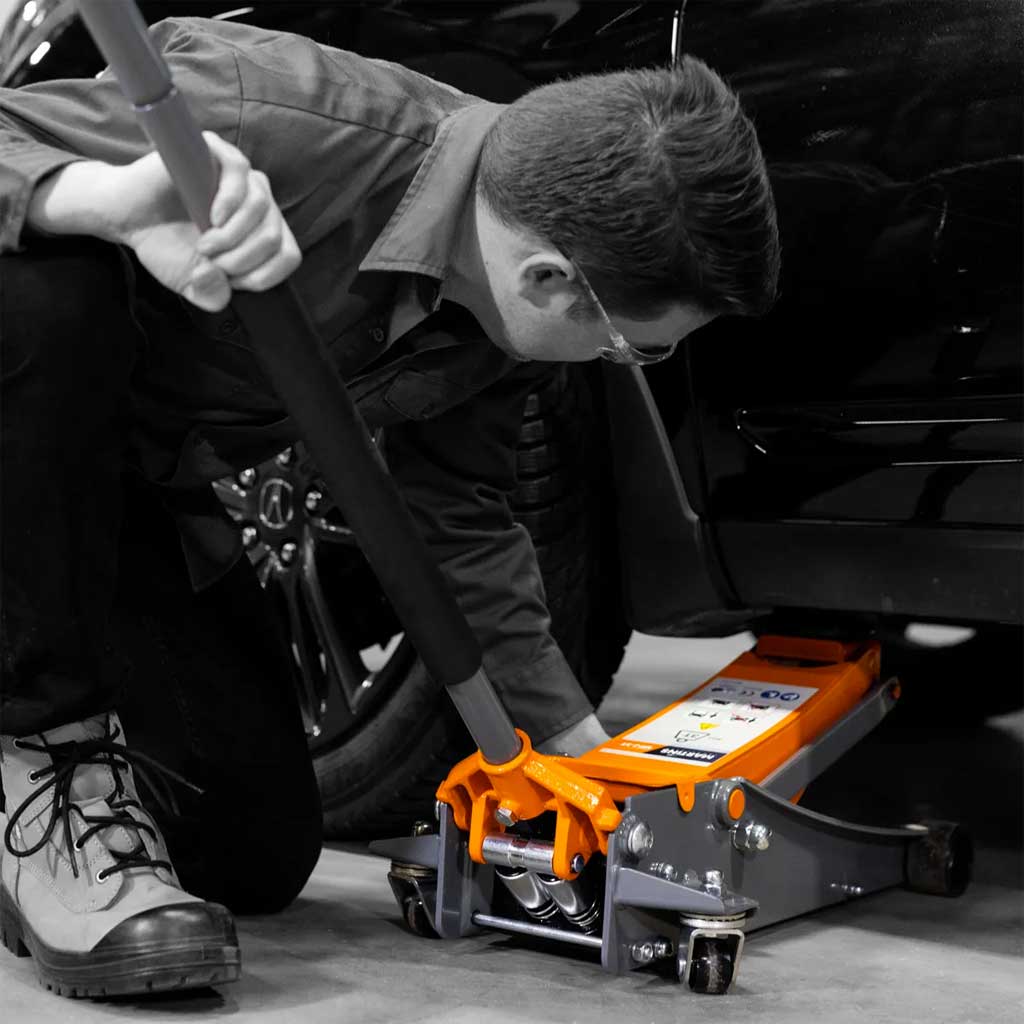 Martins | Low Profile 3-Ton Floor Jack (MFJ-3T)