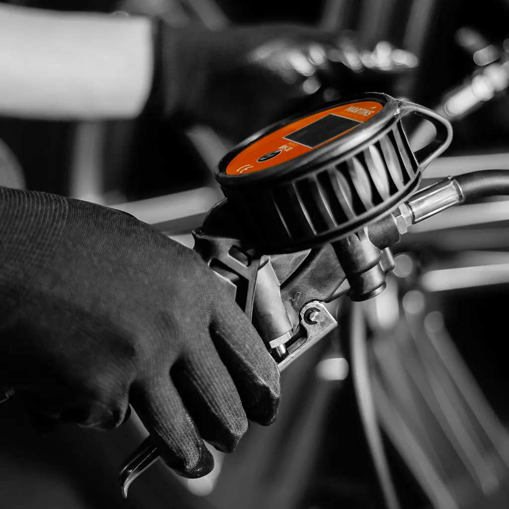 Martins MH-30 | Flate Mate Handheld Digital Tire Inflator
