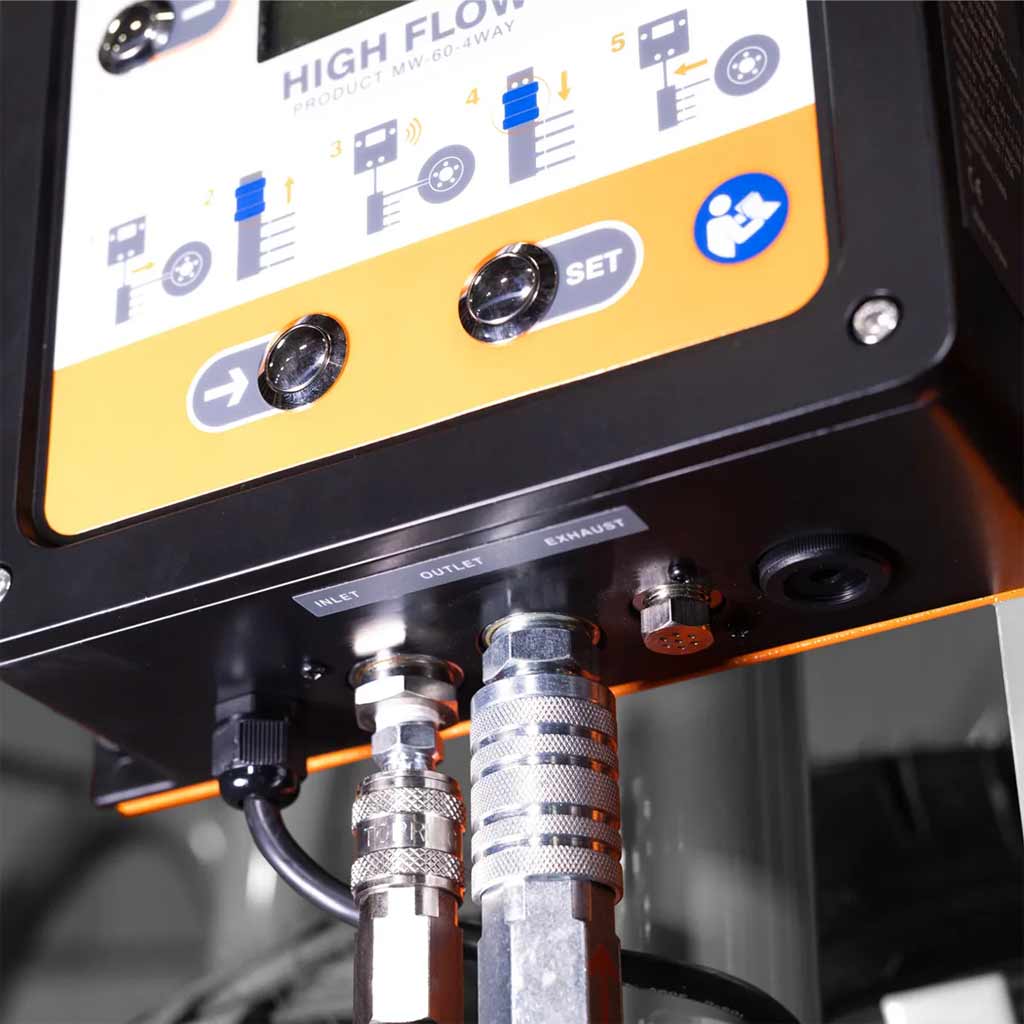 Martins | 4WAY Flatematic 4-Outlet Wall-Mounted Automatic Tire Inflator with Hoses (MW-60-4WAY)