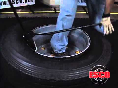 ESCO 70100 | Easyway Truck Tire Demounting Tool