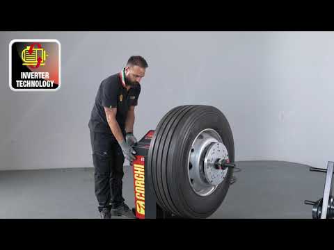 Corghi | ET1450 Heavy Duty Truck Wheel Balancer w/Lift (0-21101452/00)