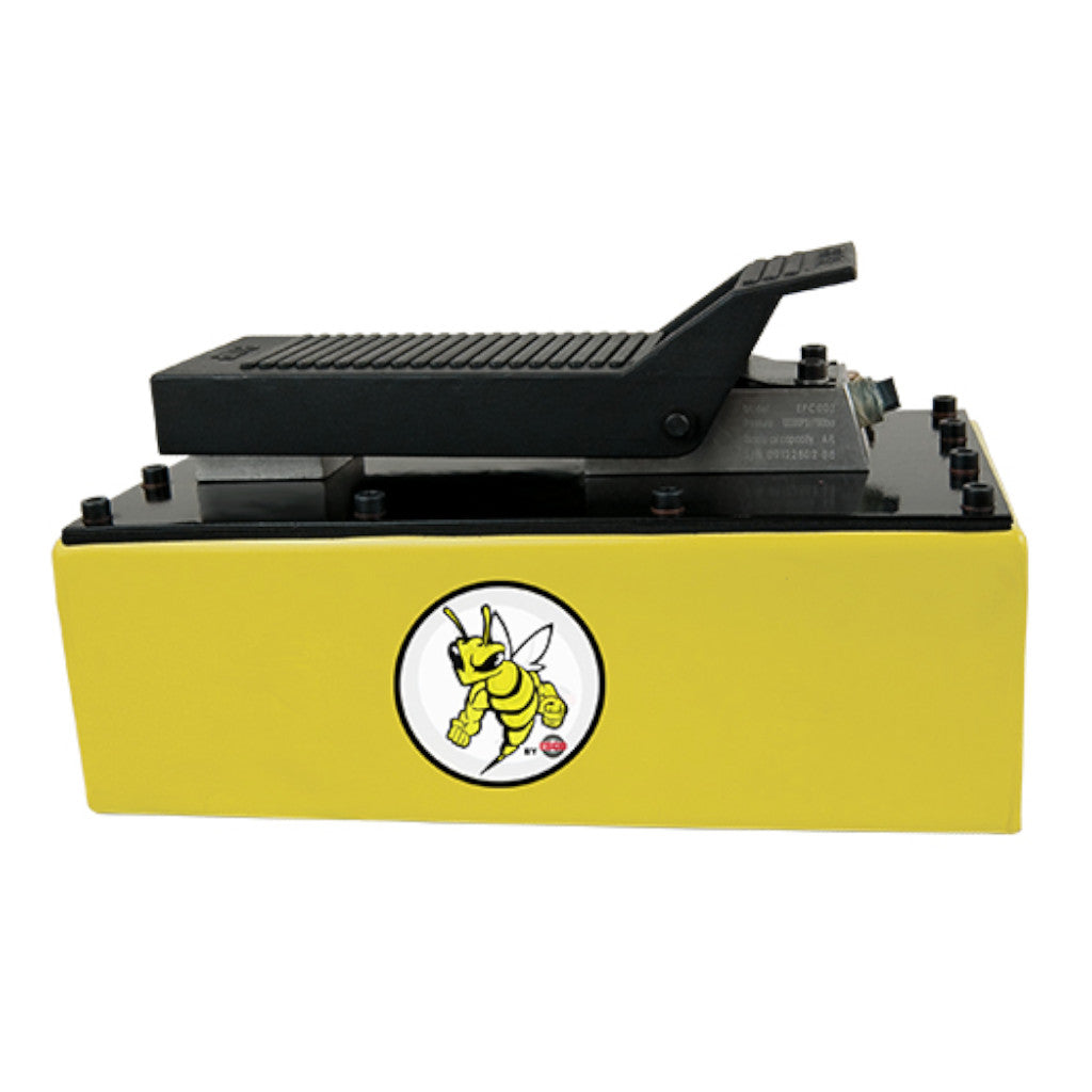 ESCO 10839 Combi Bead Breaker Kit with Yellow Jackit 5 Quart Metal Pump
