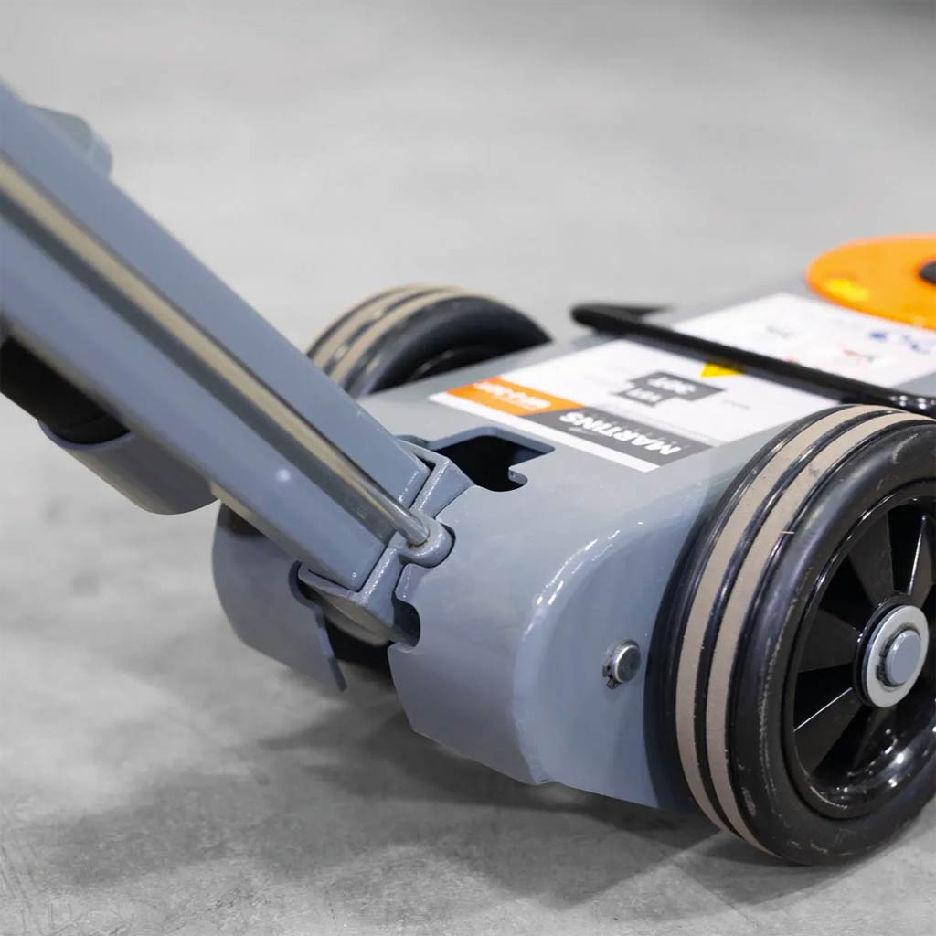 Martins MFJ-30T | Professional 33-Ton 2-Stage Air/Hydraulic Floor Jack