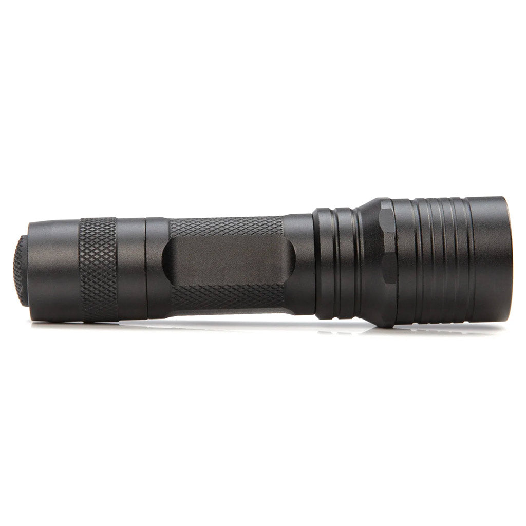 https://tiresupplynetwork.com/cdn/shop/products/steelman-96440-durable-aluminum-aa-battery-powered-pocket-size-mini-led-flashlight-Pic5_1200x.jpg?v=1672852091